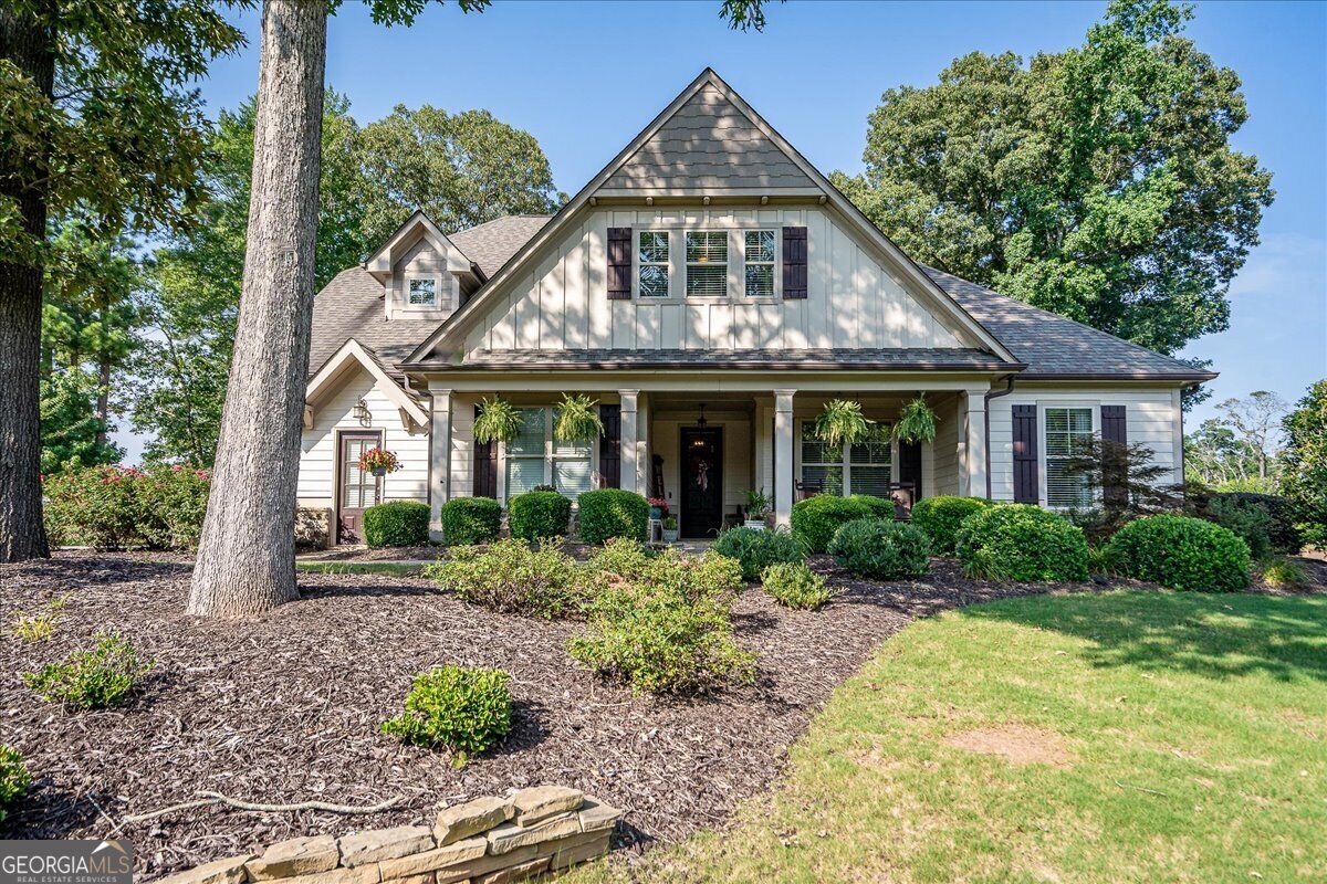 Property Photo:  112 Sterling Lake Way  GA 30549 