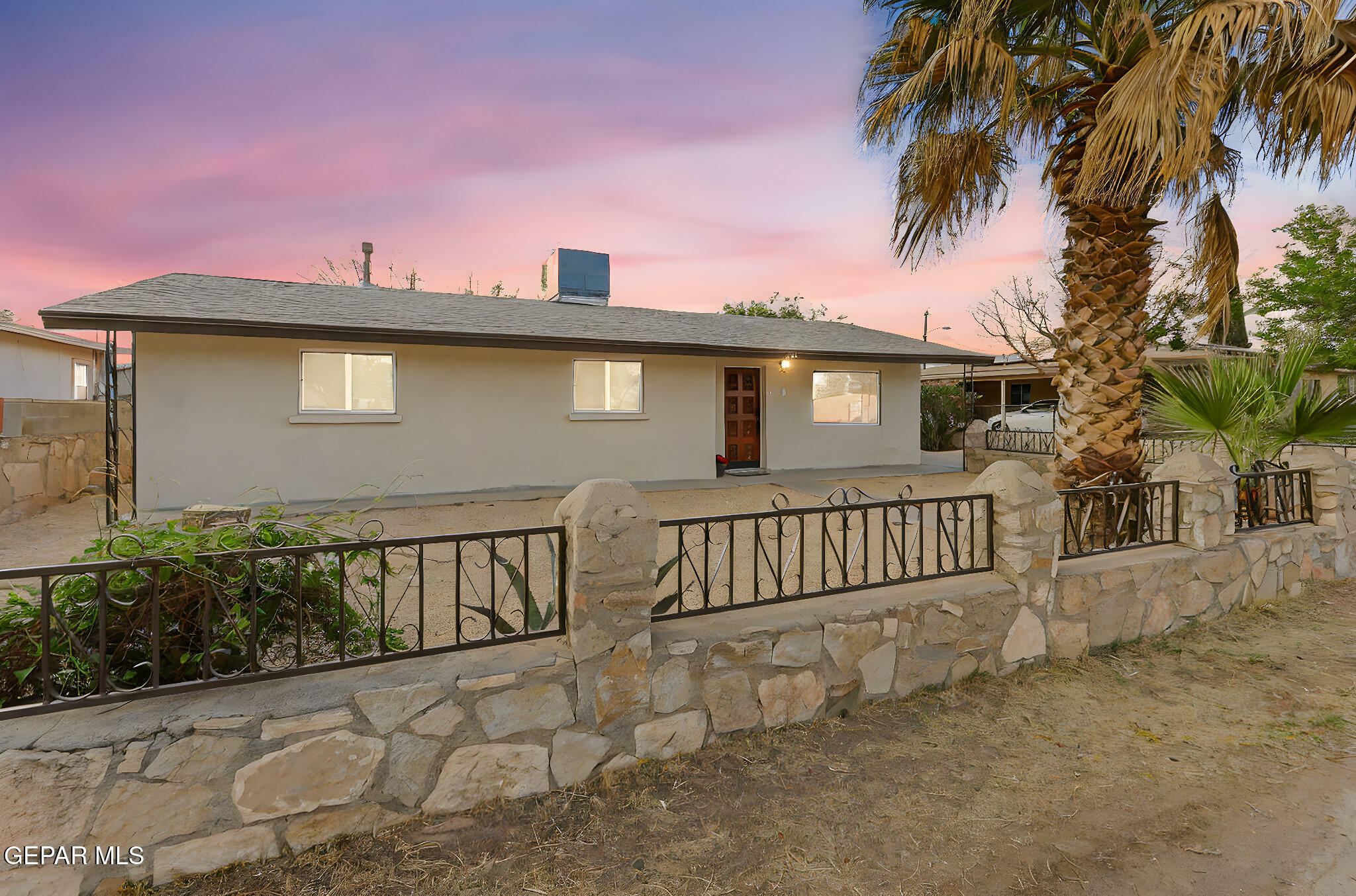 Property Photo:  125 N Nevarez Road  TX 79927 