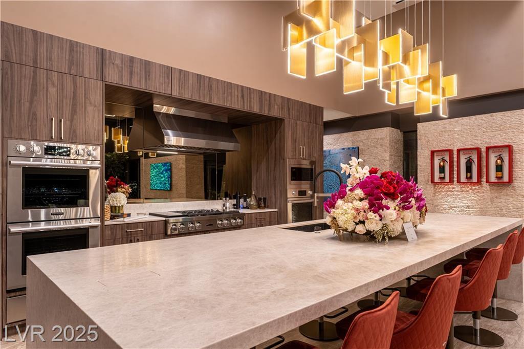 Property Photo: 720 Dragon Peak Drive NV 89012