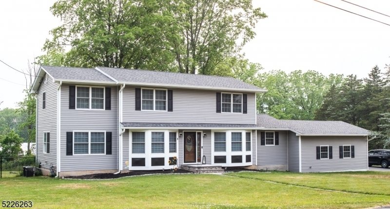 5 Mountain View Ave  Washington Twp. NJ 07853 photo