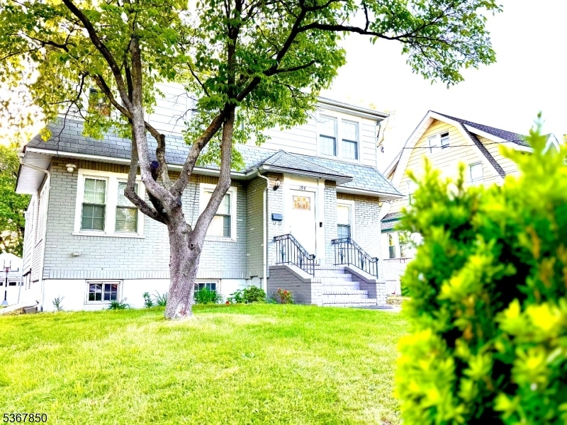194 Elm Ave  Teaneck Twp. NJ 07666 photo