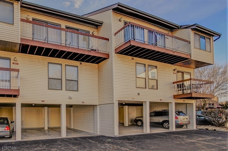 Property Photo: 3105 Revere Ct 3105 NJ 08844