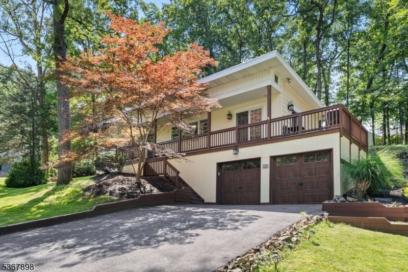 Property Photo:  1295 Colonial Way  NJ 08807 