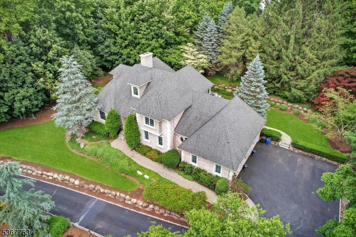Property Photo: 84 Walsh Dr NJ 07430