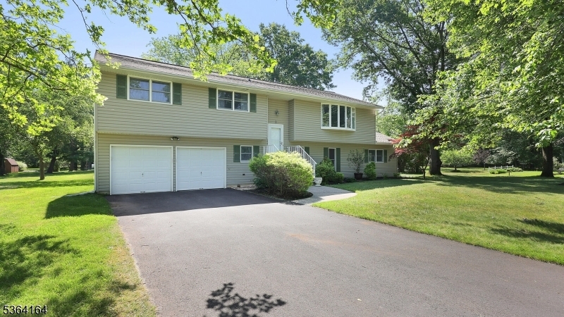 2 Ashwood Ter  Hillsborough Twp. NJ 08844 photo