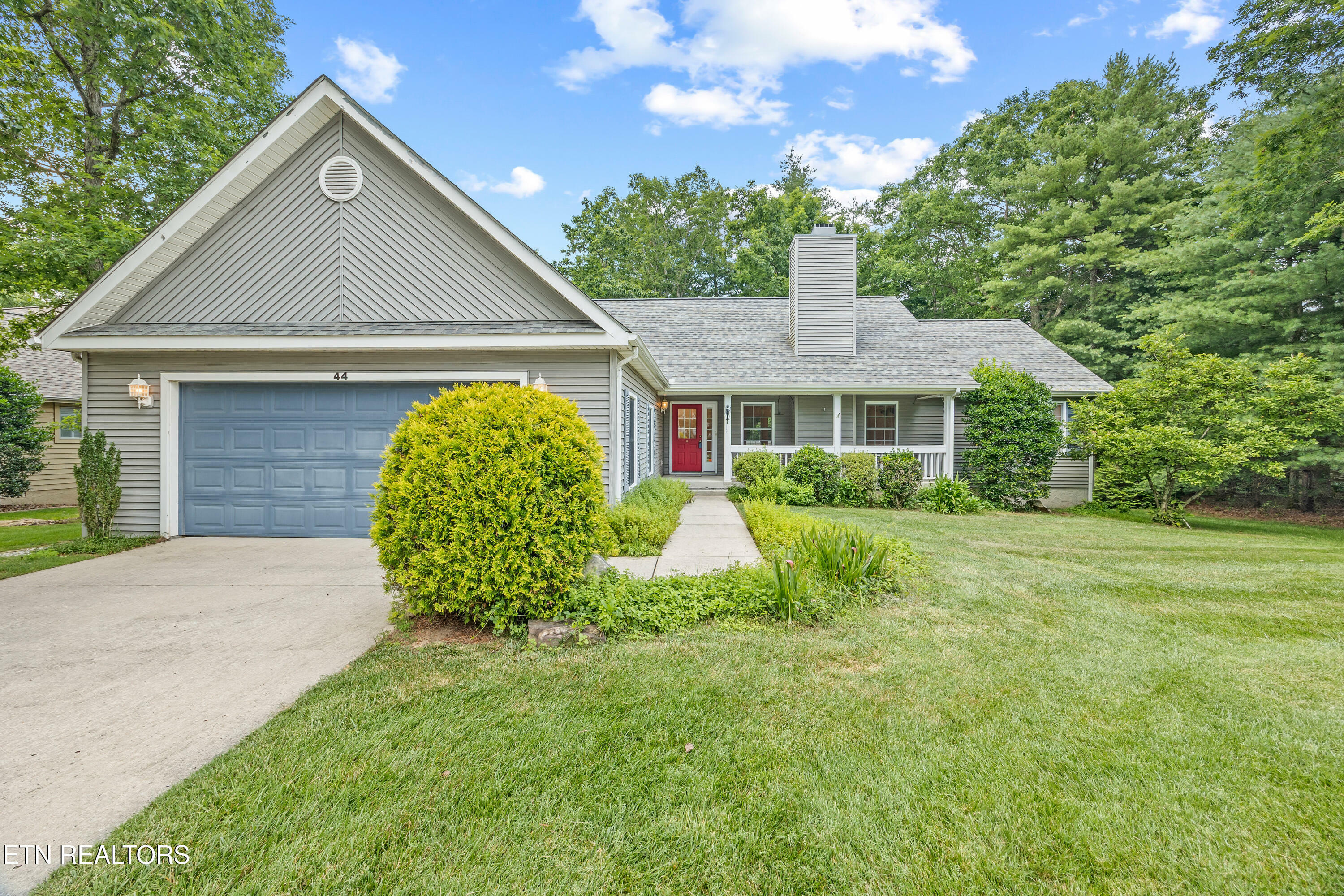 Property Photo: 44 Roundstone Terrace TN 38558