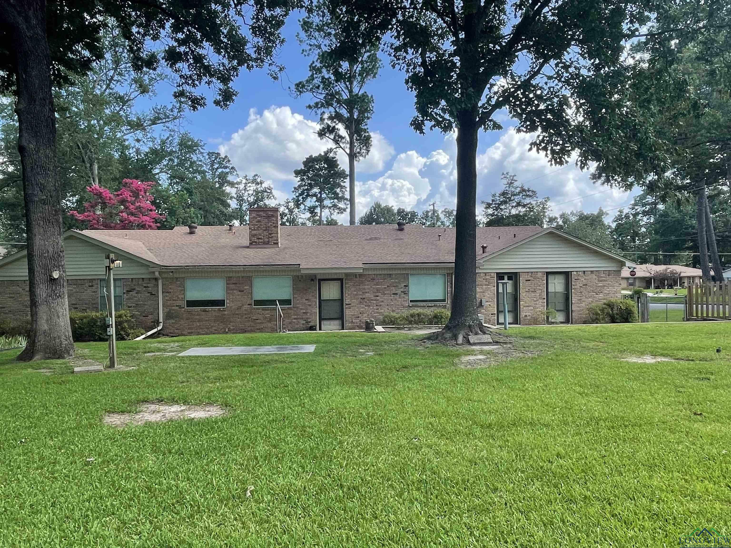 Property Photo:  801 Coleman Dr.  TX 75605 