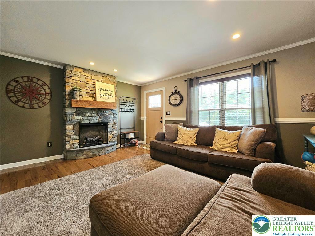Property Photo: 157 Grandview Drive PA 18045