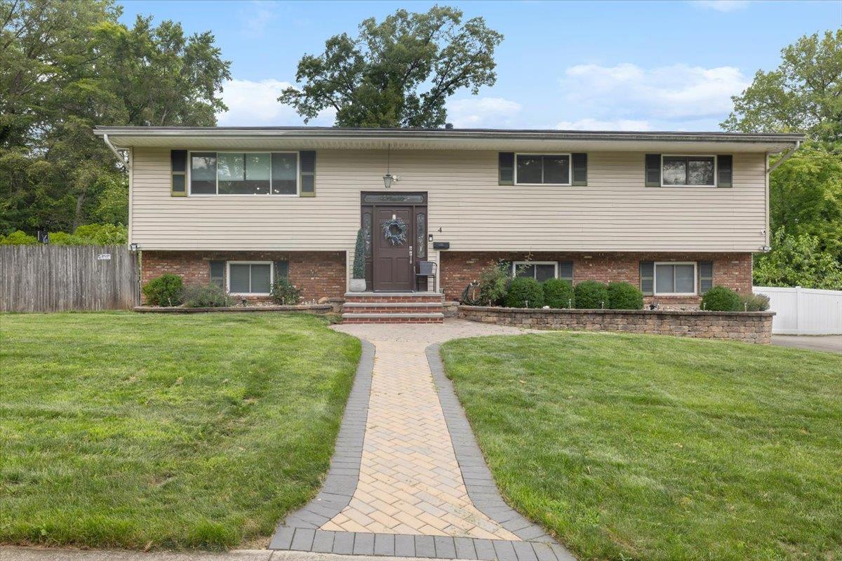 Property Photo: 4 Tilda Lane NY 10956
