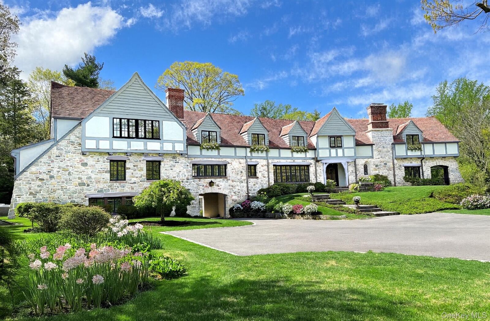 Property Photo: 4 Commodore Avenue NY 10580