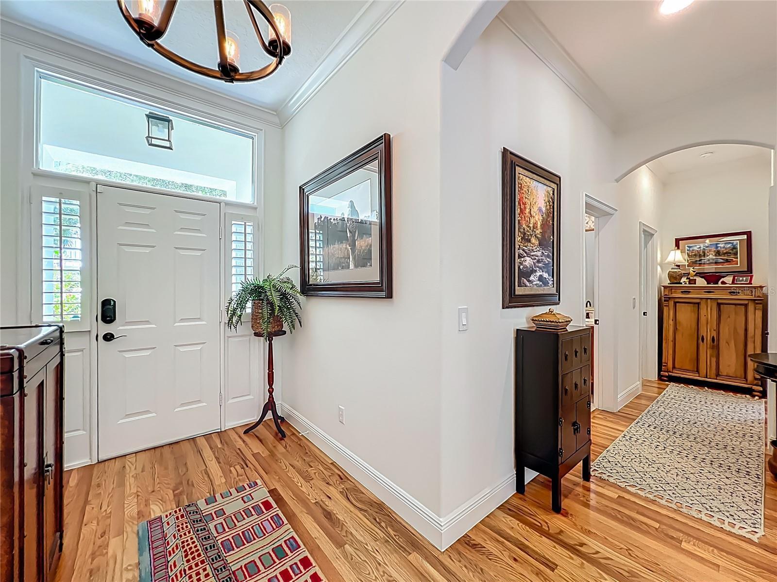 Property Photo: 1640 Mayfield Avenue FL 32789