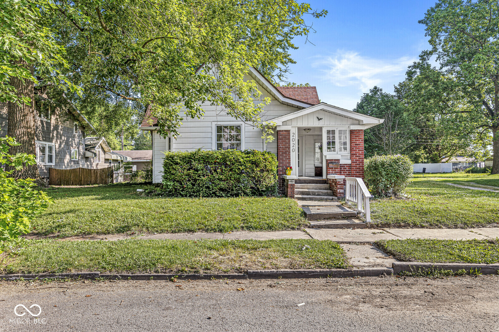 Property Photo: 2020 N B Street IN 46036