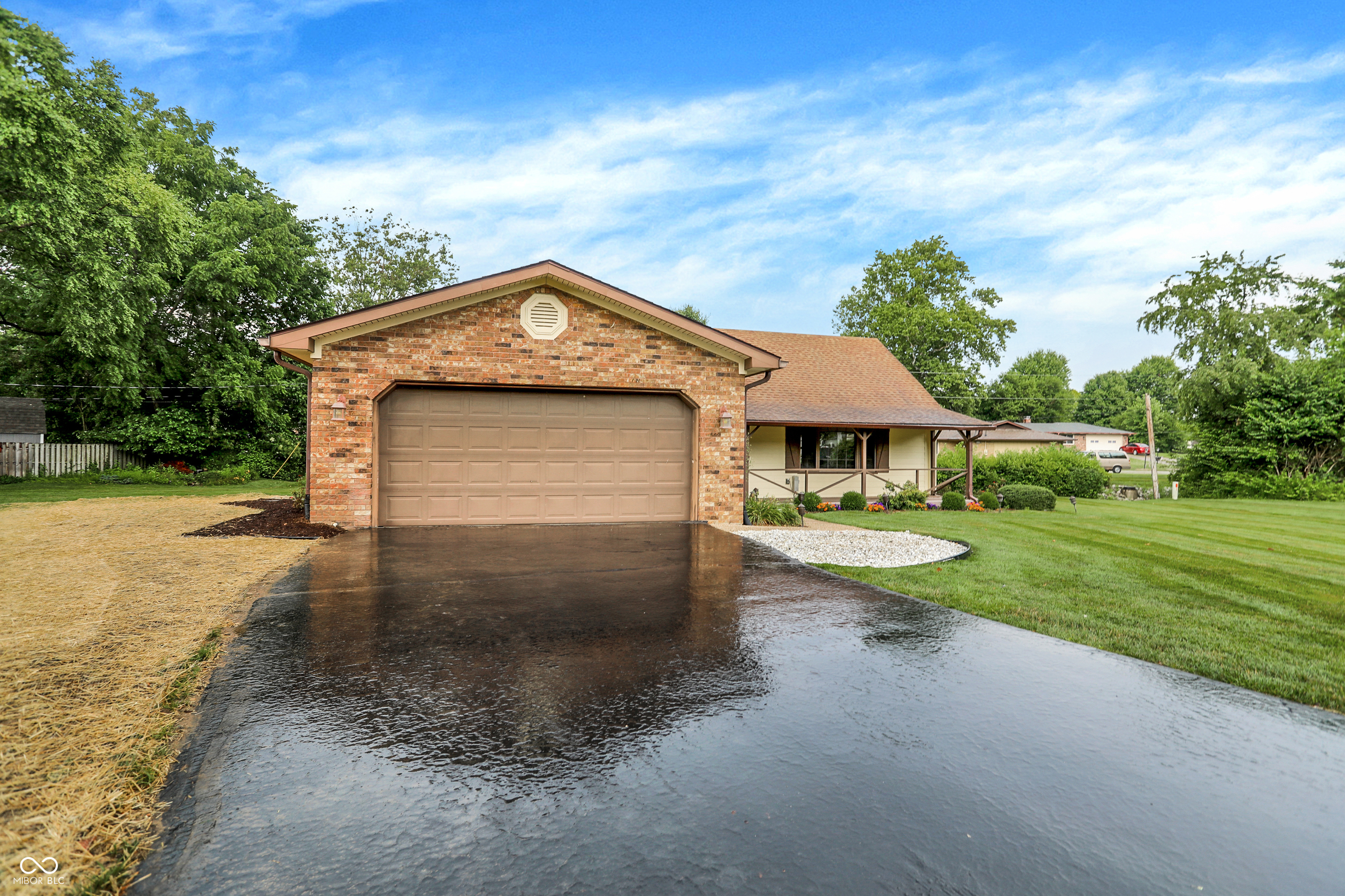 Property Photo: 4070 Serenity Way Court IN 46142