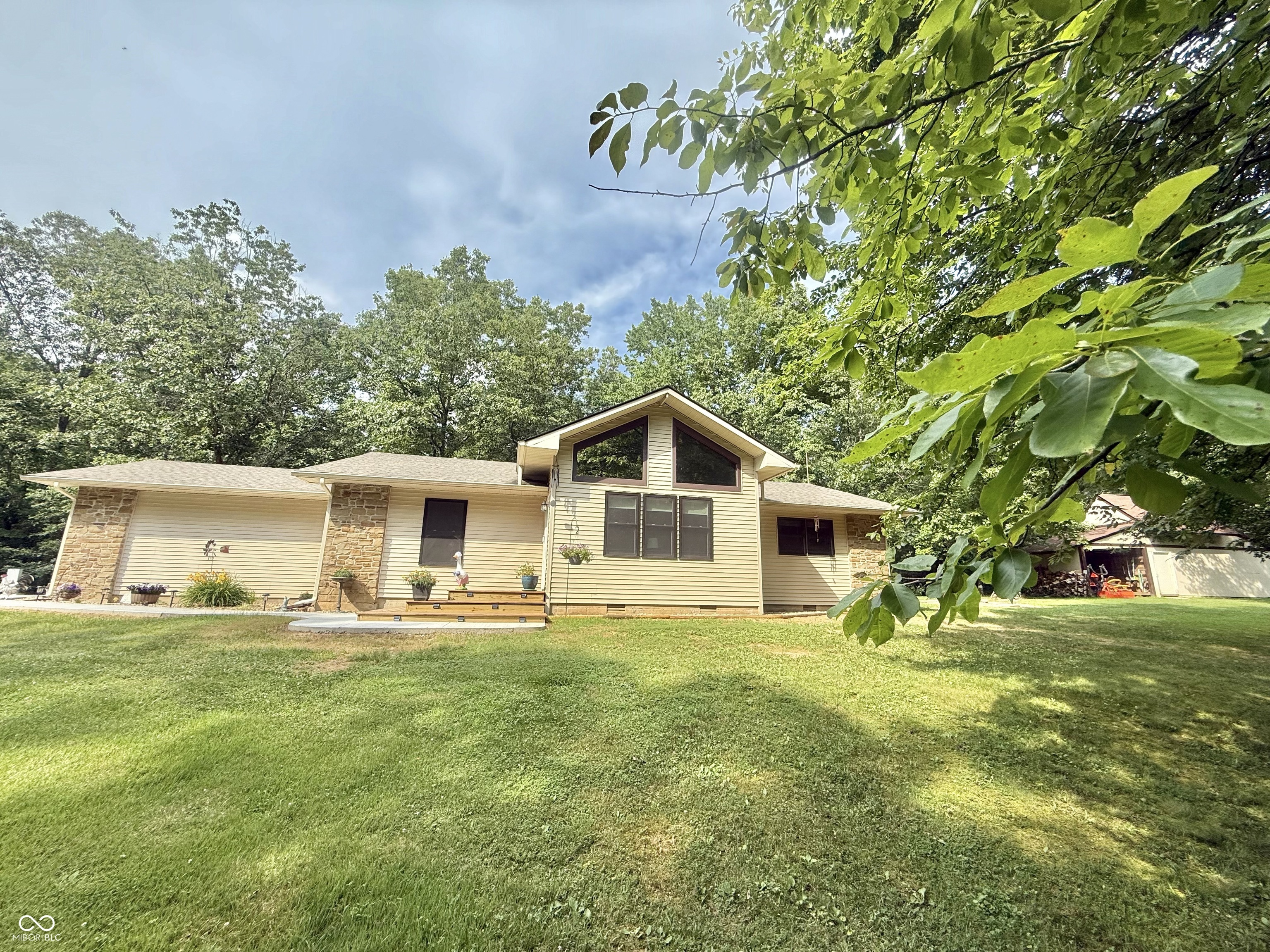 Property Photo:  11555 N Co Rd 400 W  IN 47274 