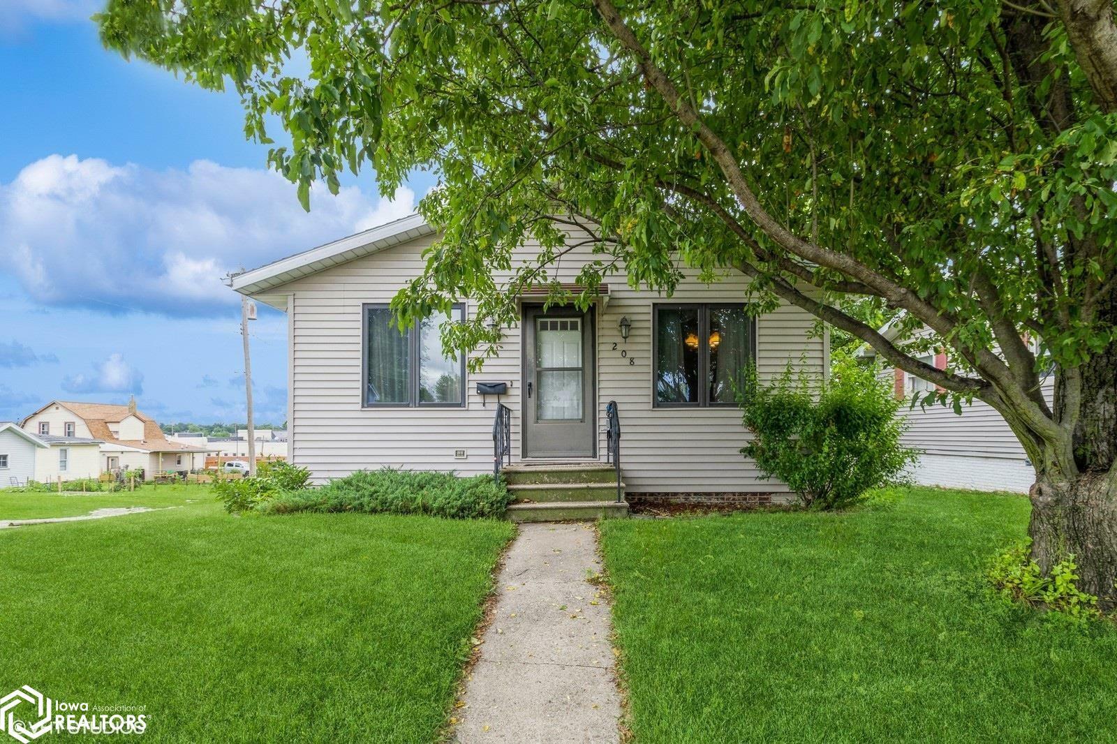 Property Photo: 208 Young Street IA 50158