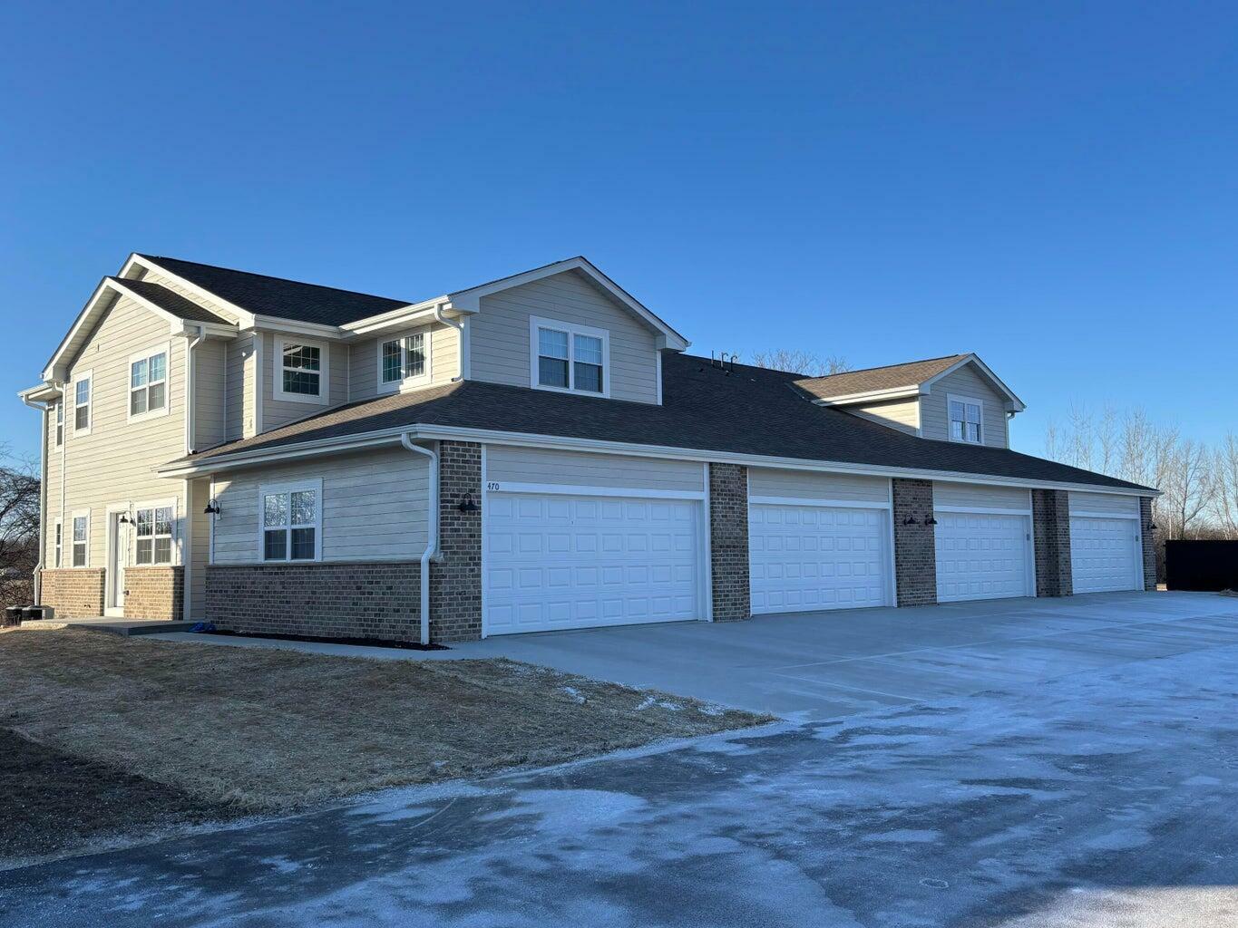 Property Photo: 455 Hillary Cir B WI 53038