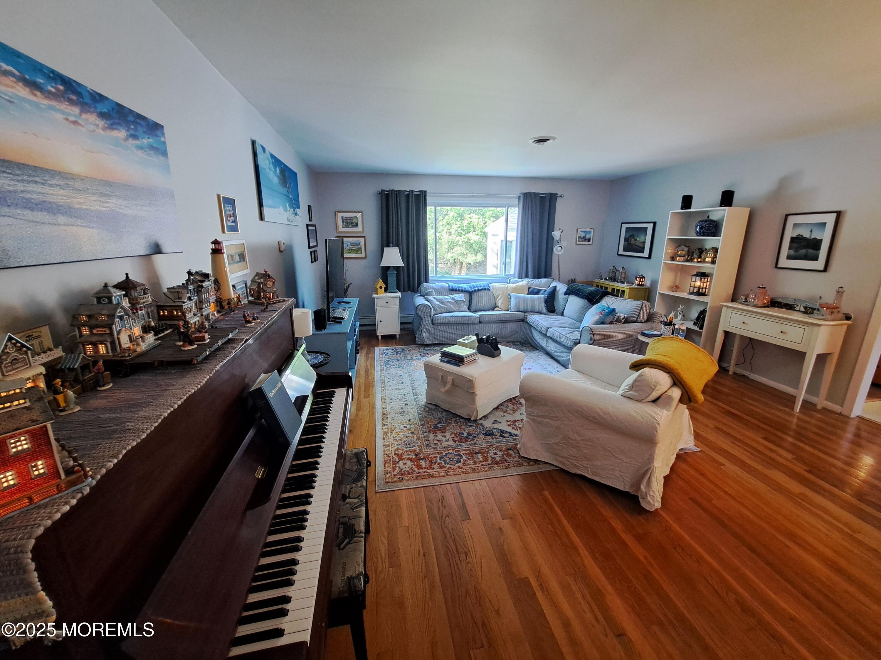 Property Photo: 3 York Court NJ 08757
