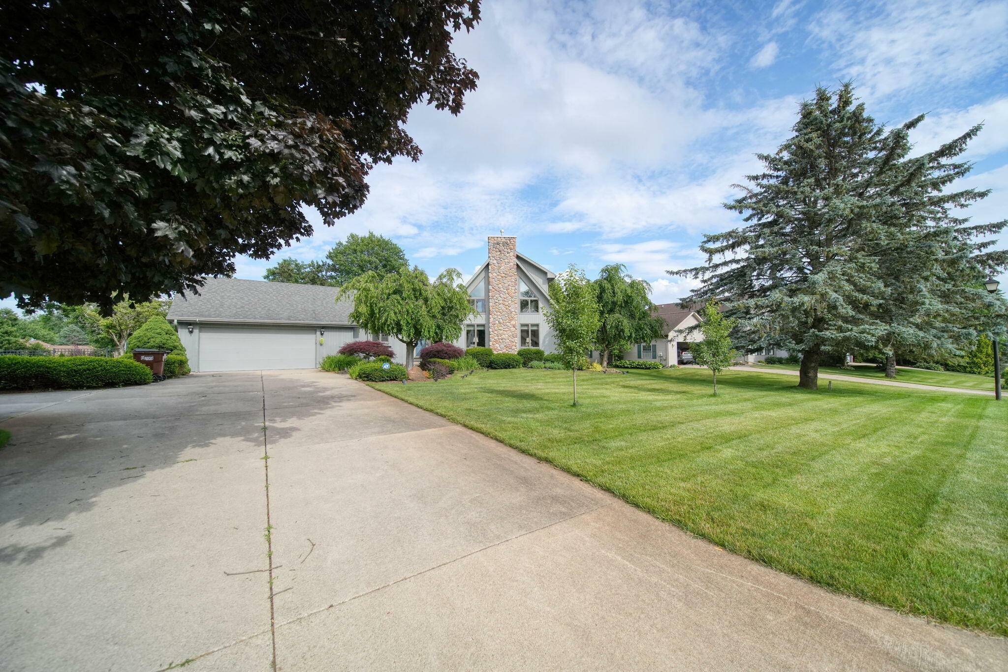 Property Photo: 4533 Sid Drive MI 49201