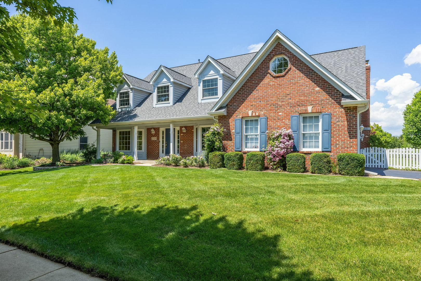 Property Photo: 2319 Cloverdale Road IL 60564