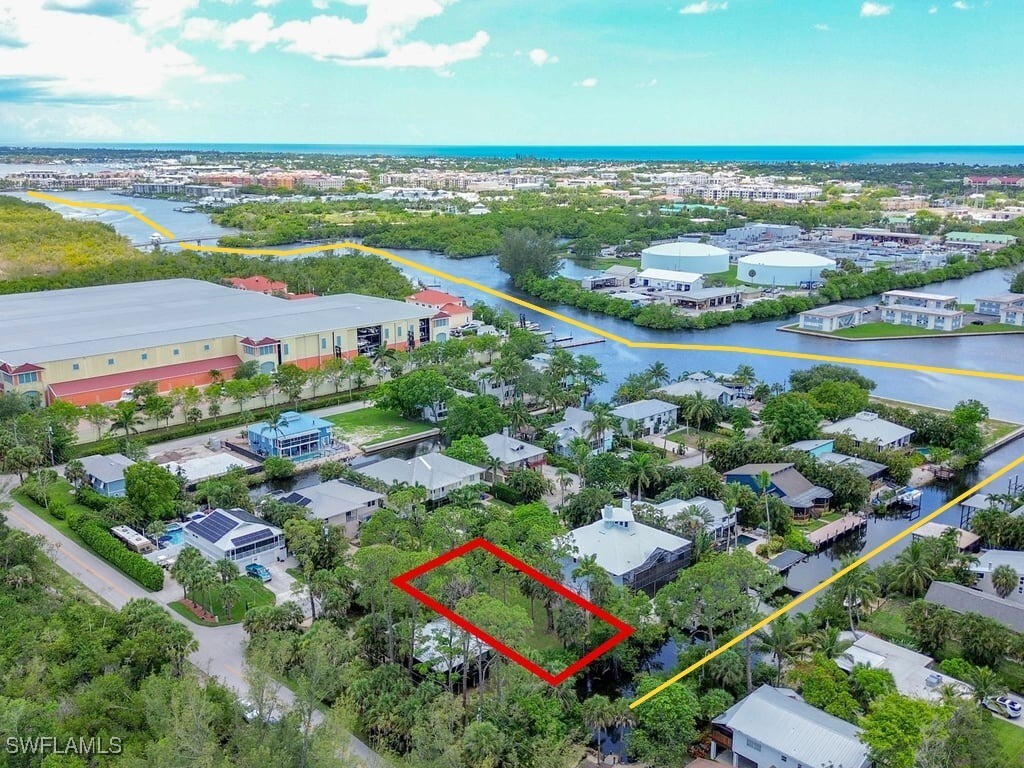 1675 Avion Place  Naples FL 34104 photo