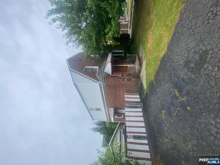 6 Stone Avenue  Elmwood Park NJ 07407 photo