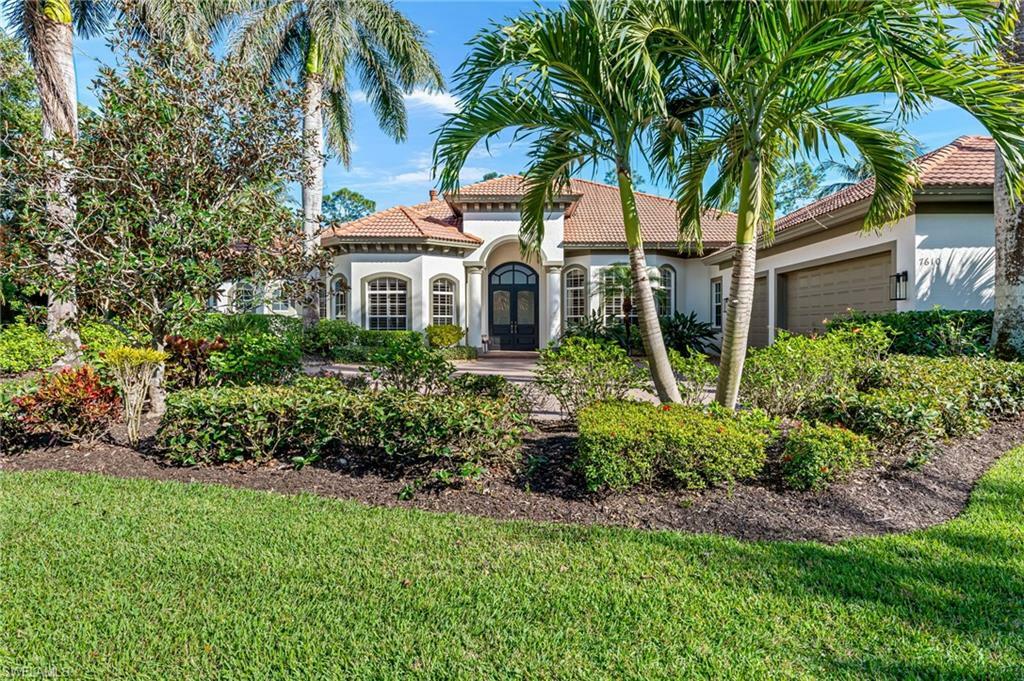 Property Photo: 7610 Palmer Ct FL 34113