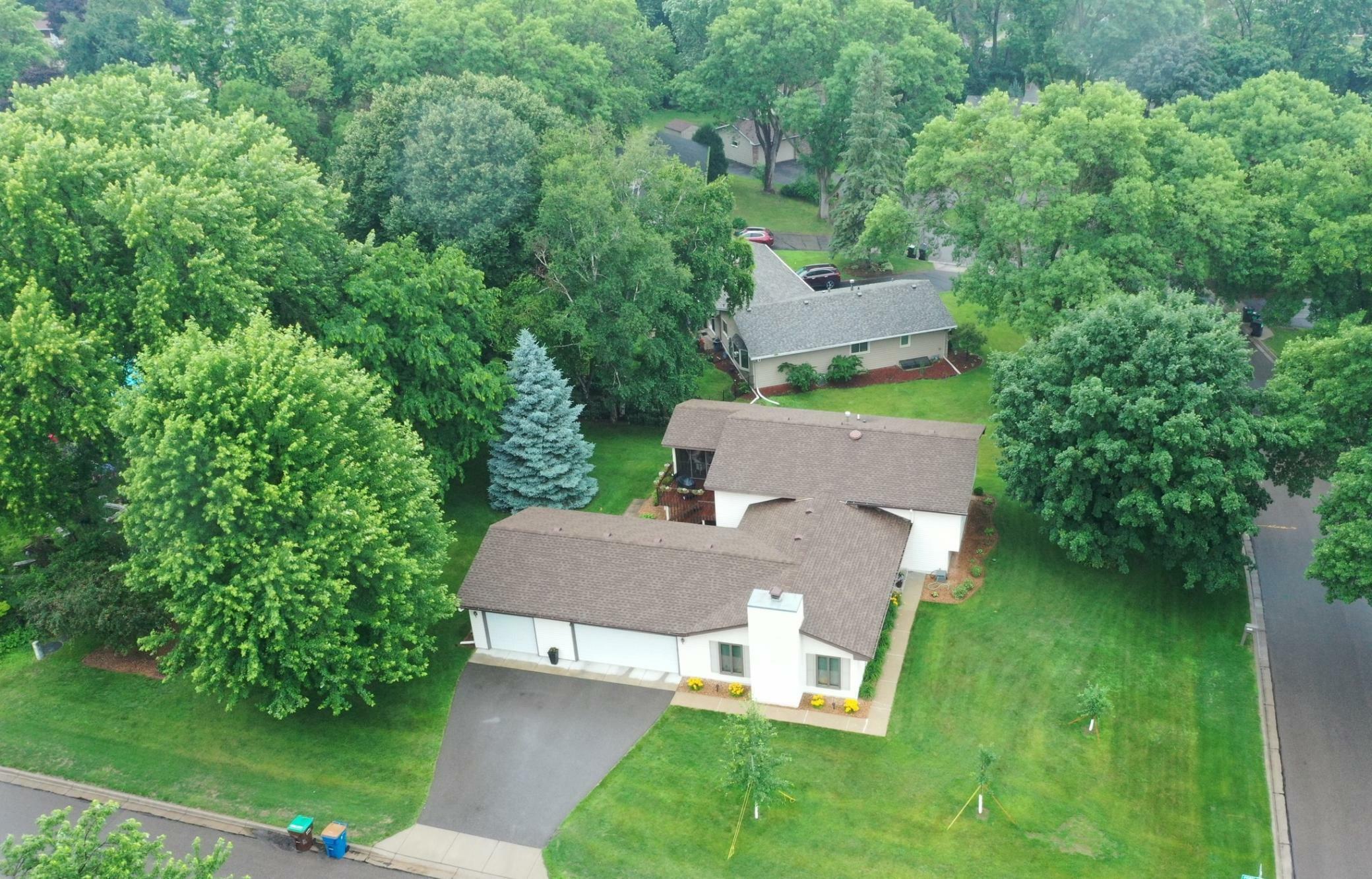 Property Photo: 12724 Portland Court MN 55337