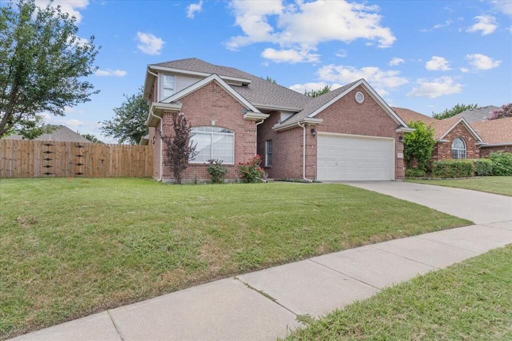 Property Photo: 5516 Champlain Drive TX 76137