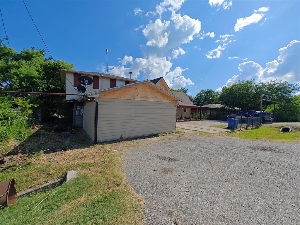 Property Photo: 2614 Fm 879 TX 75165