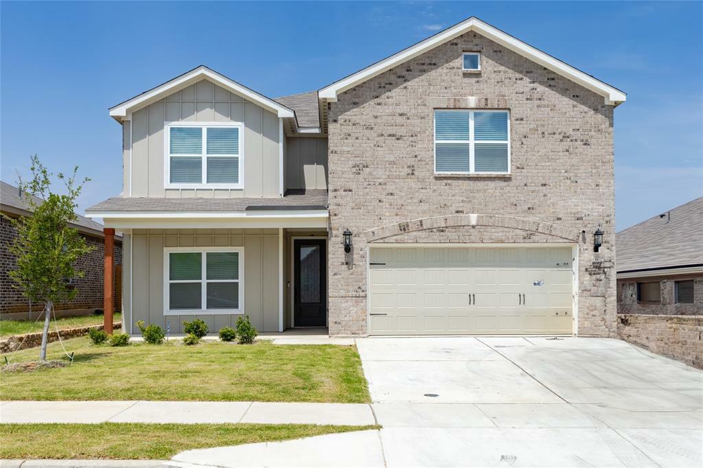 Property Photo: 7616 Lumberjack Lane TX 76120