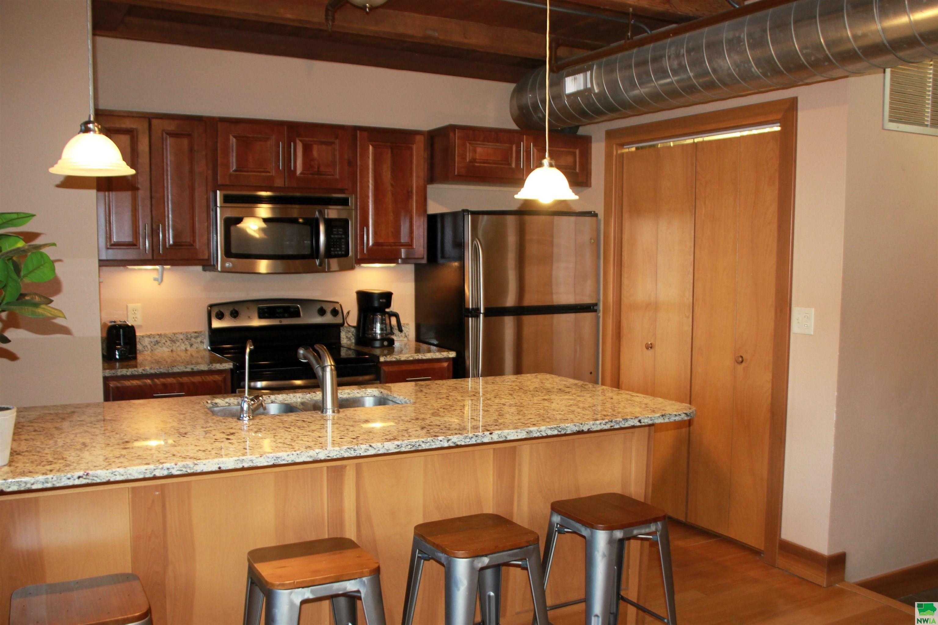 Property Photo: 302 Jones St. #412 IA 51101