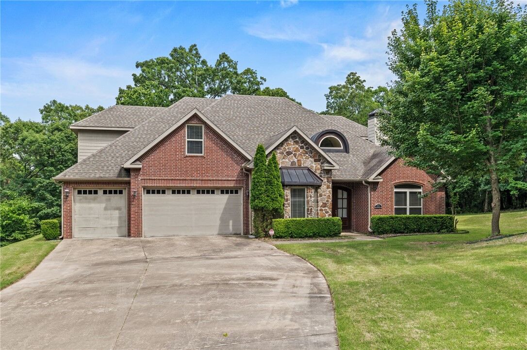 Property Photo:  3321 E Cadberry Terrace  AR 72701 