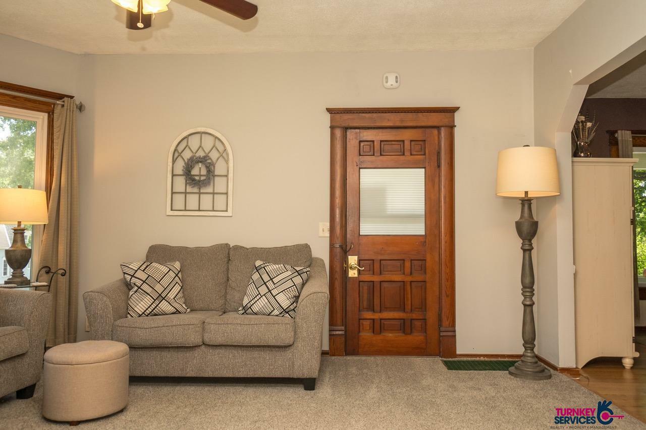 Property Photo: 513 N Walnut Street IA 51521