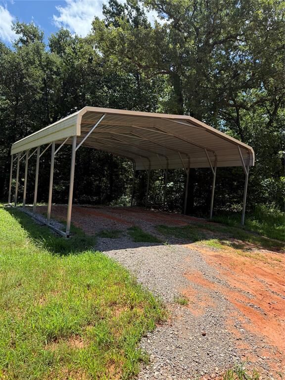 Property Photo:  17585 E Cedar Lane Road  OK 73026 