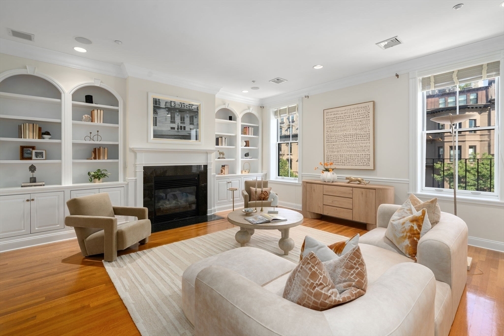 Property Photo: 151 Beacon Street 4 MA 02116
