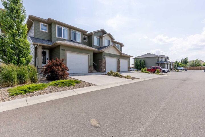 Property Photo: 1580 Stafford Drive N 1 AB T1H 7G8