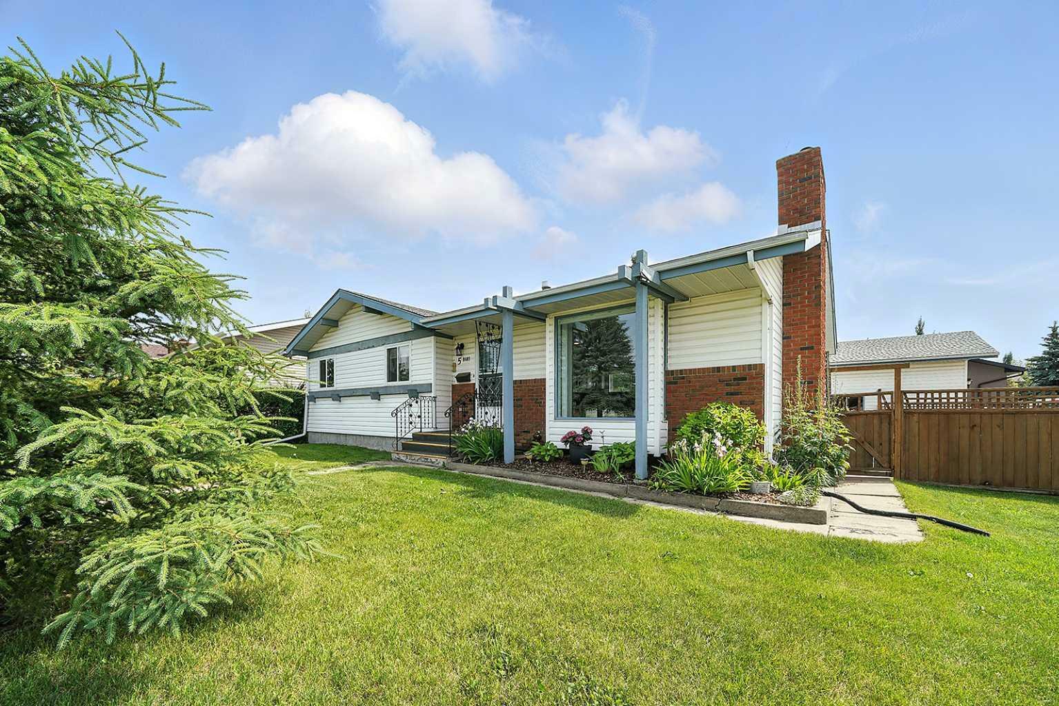 5 Hart Crescent  Red Deer AB T4N 6E5 photo