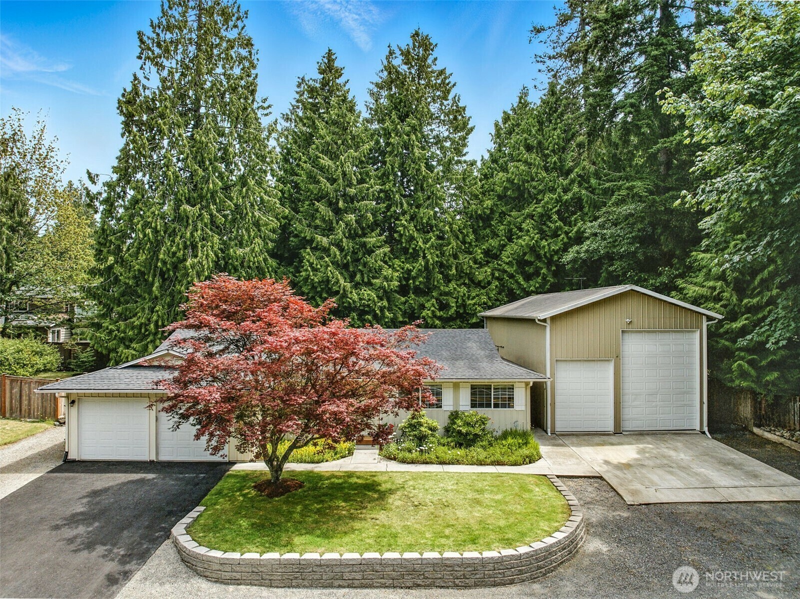 Property Photo:  14527  60th Avenue W  WA 98026 