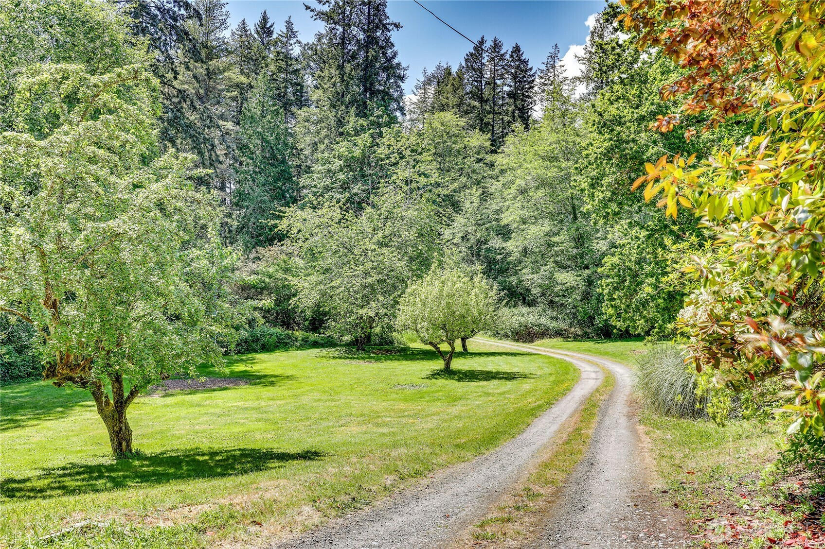 Property Photo: 21390 South Kingston Road NE WA 98342