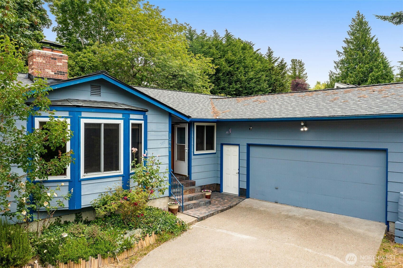 Property Photo:  22860  16th Avenue S  WA 98198 