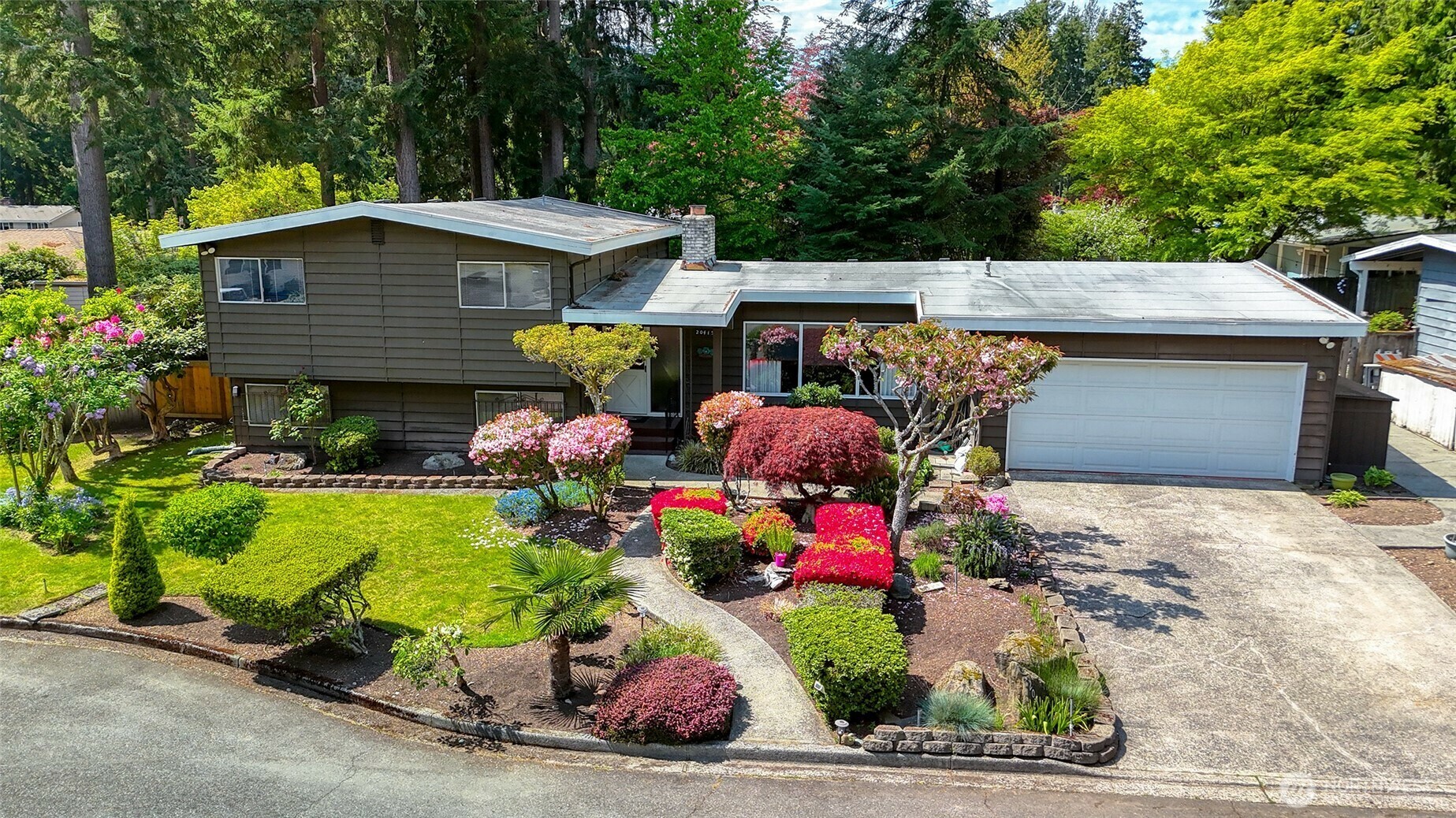 Property Photo: 20415 12th Place NW WA 98177