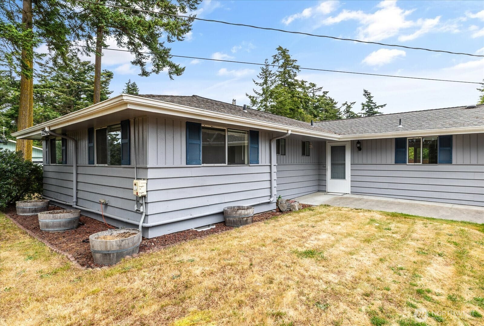 Property Photo: 27540 SR 20 WA 98277