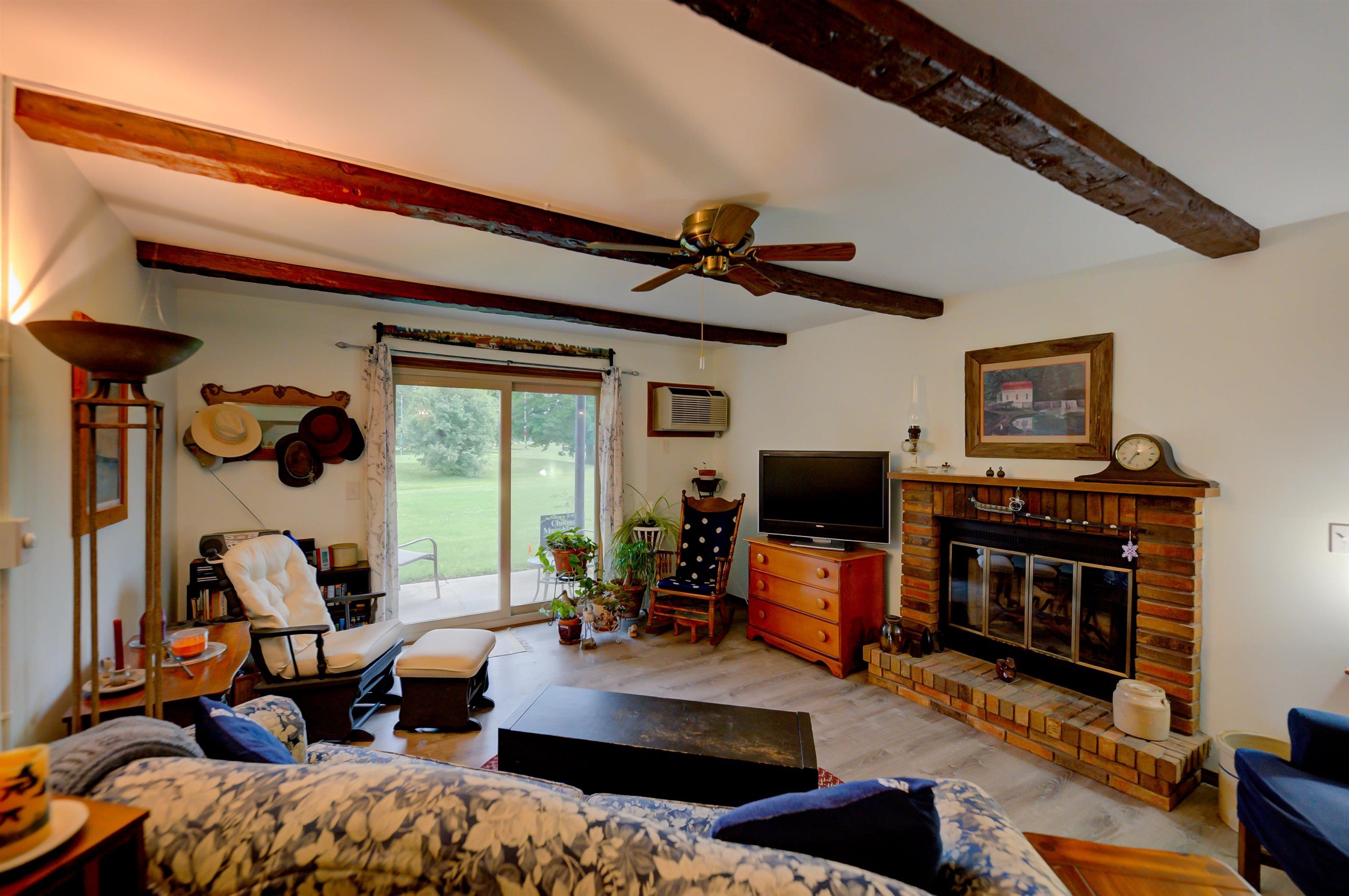 Property Photo:  1737 Maricopa Drive A  WI 54904-6703 