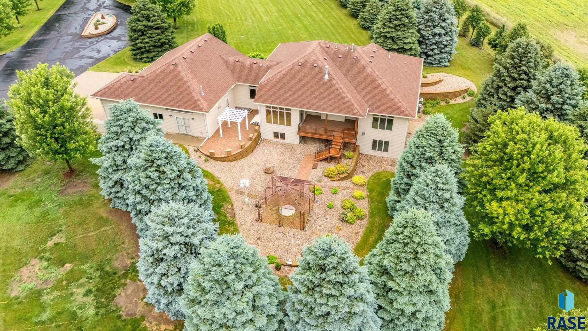 Property Photo: 46971 256th St SD 57020-5802