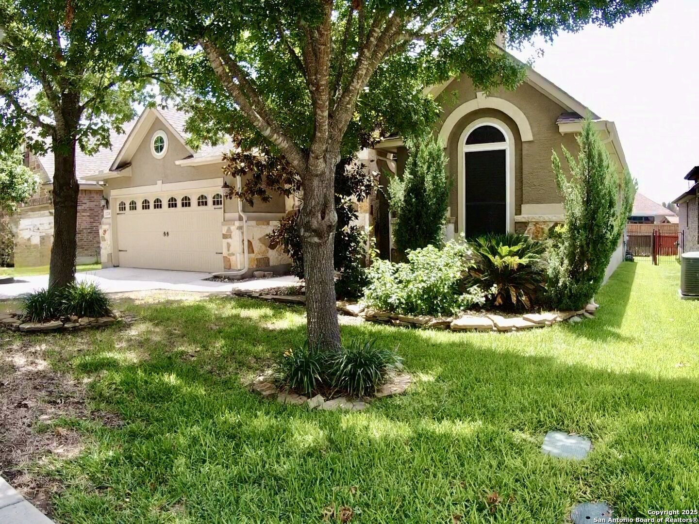 Property Photo: 13230 Helotes Circle TX 78023