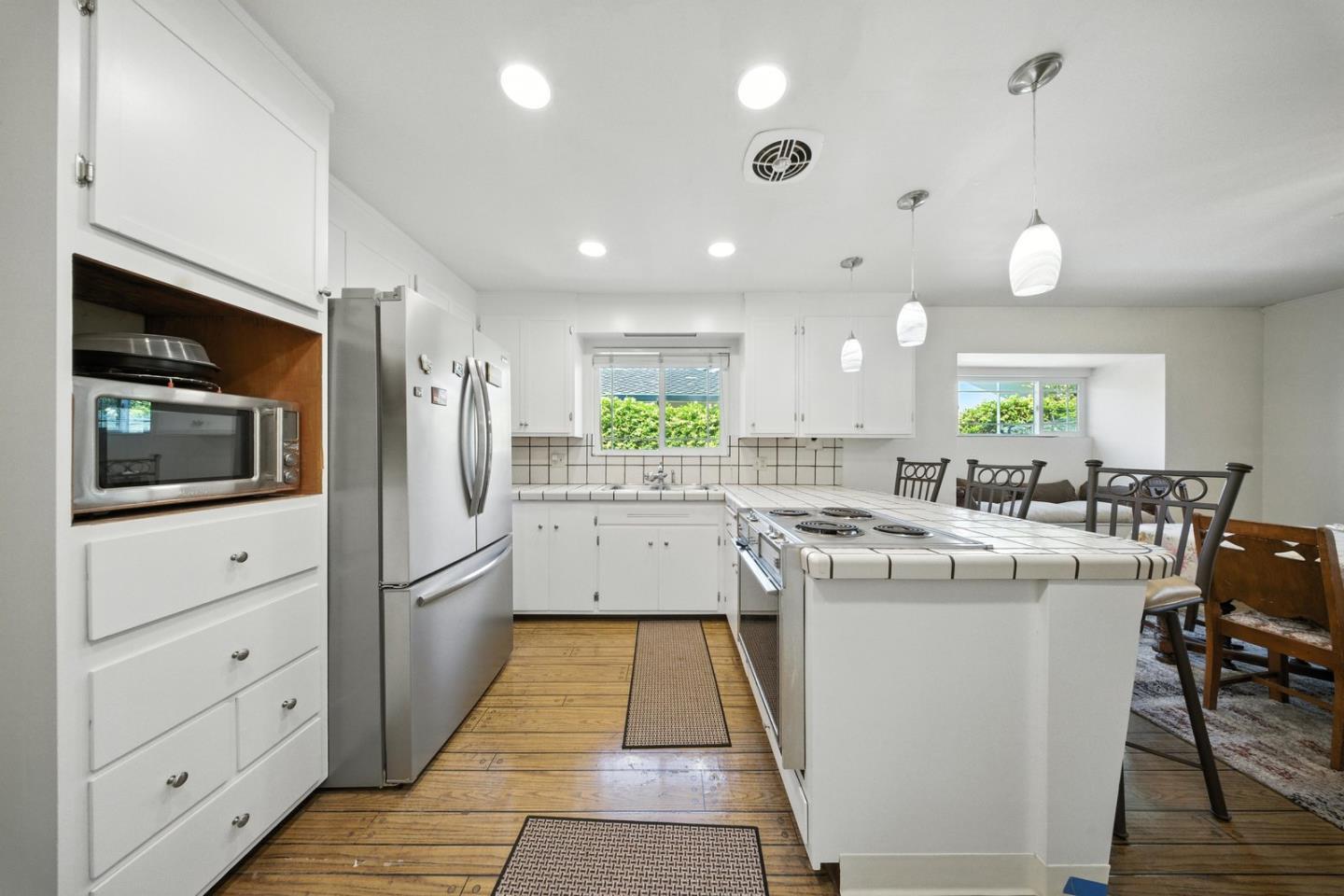 Property Photo: 5222 Keystone Drive CA 94536