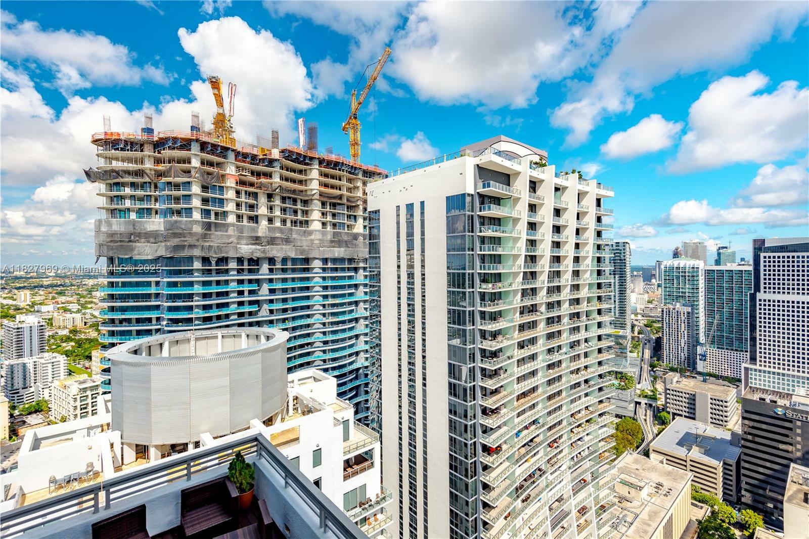 Property Photo: 1060 Brickell Av 4309 FL 33131