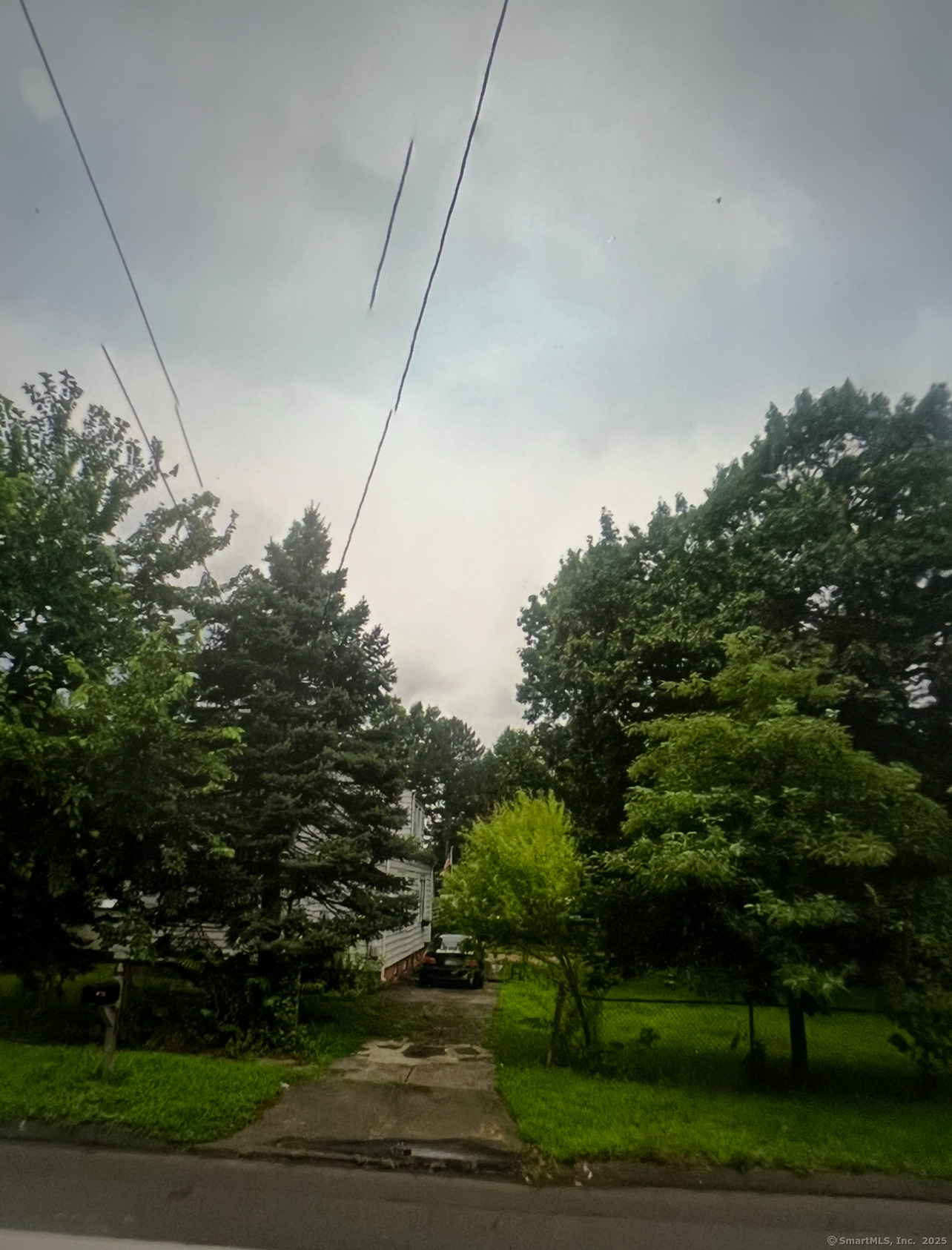 560 Middletown Avenue  New Haven CT 06513 photo