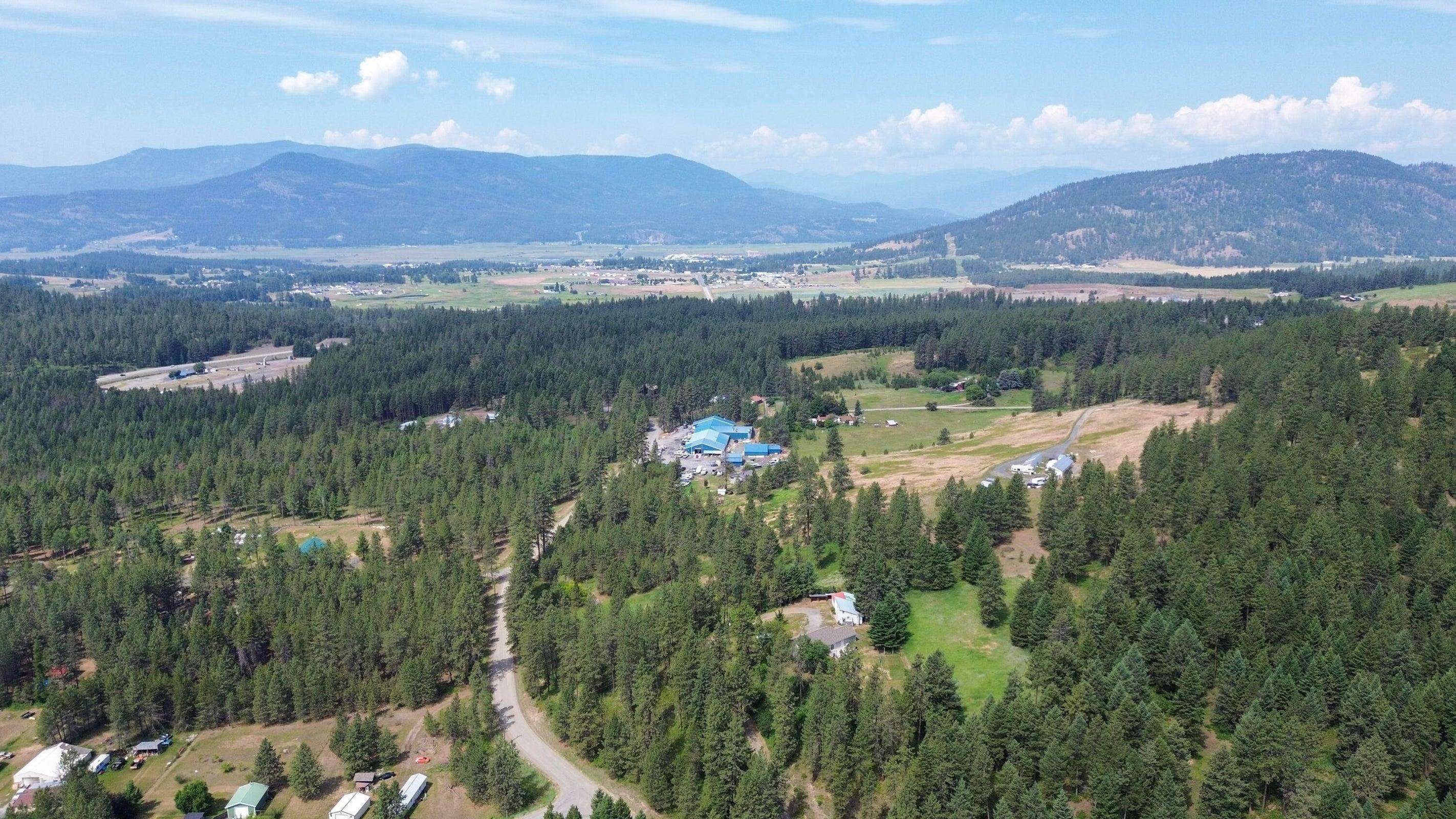 Property Photo: 395 A Old Dominion Rd WA 99114