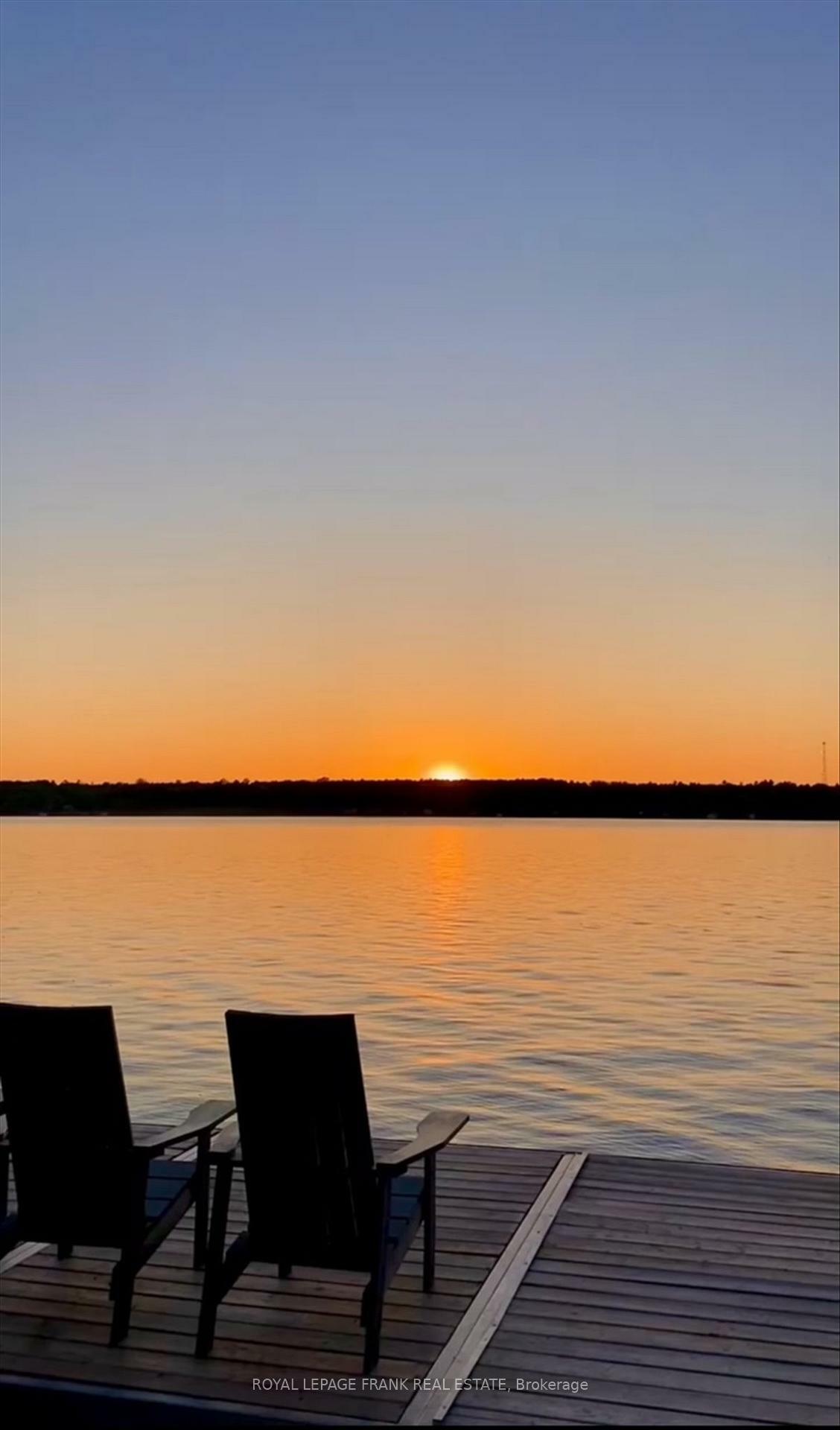 Property Photo: 910 Birchview Road ON K0L 2H0